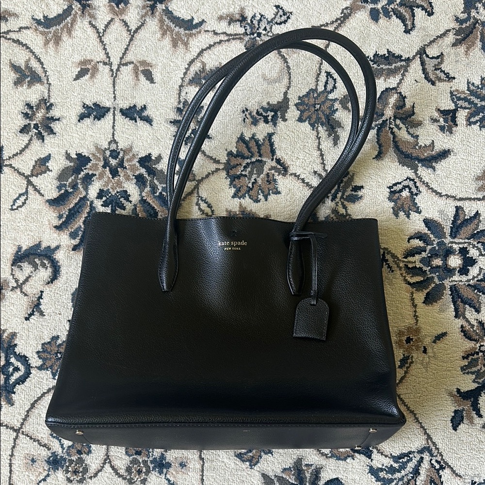 Kate Spade Black Tote Bag with Sleek Design